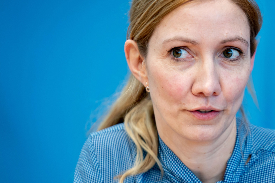 Virologin Sandra Ciesek: Corona-Schnelltests sind wichtiges Werkzeug