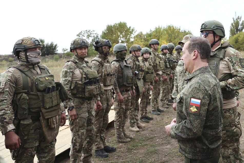 Ukraine-Krieg: Russland will neue Soldaten mit Schuldenerlass locken