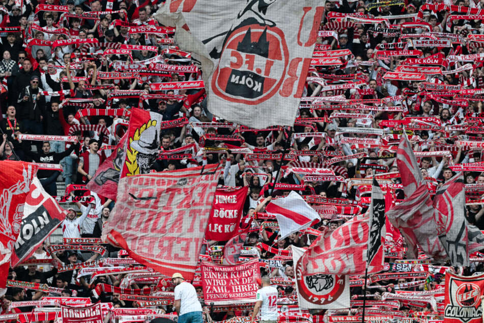 Das DRK lobte die Fans des 1. FC Köln für das Einstellen des Supports während des Notfalls.