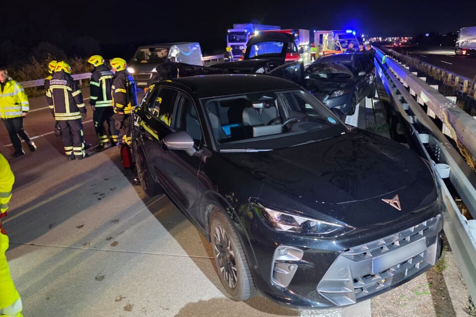 Unfall A9: Schon wieder Stau bei Leipzig: Unfall-Chaos auf A9 geht weiter