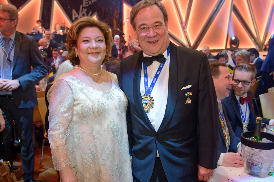 NRW-Ministerpräsident Armin Laschet (60, CDU) an der Seite seiner Ehefrau Susanne Laschet (59).