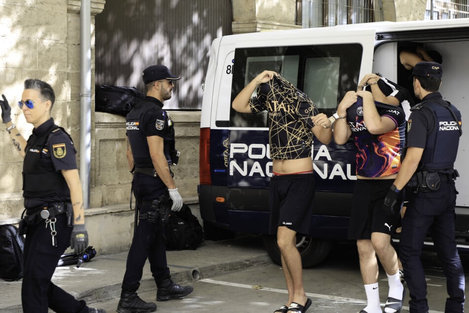 Gruppen-Vergewaltigung auf Mallorca: Anwältin der Beschuldigten erwirkt Richter-Tausch