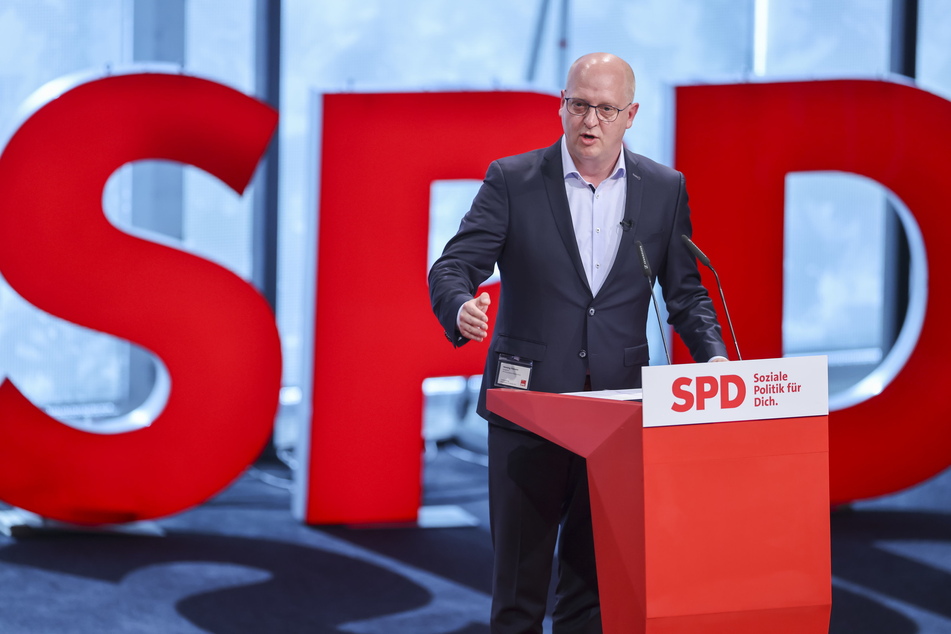 Henning Homann (44, SPD).