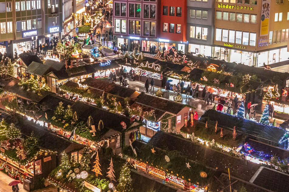 Stuttgart: Alles ist angerichtet: Stuttgarter Weihnachtsmarkt wartet auf Startschuss