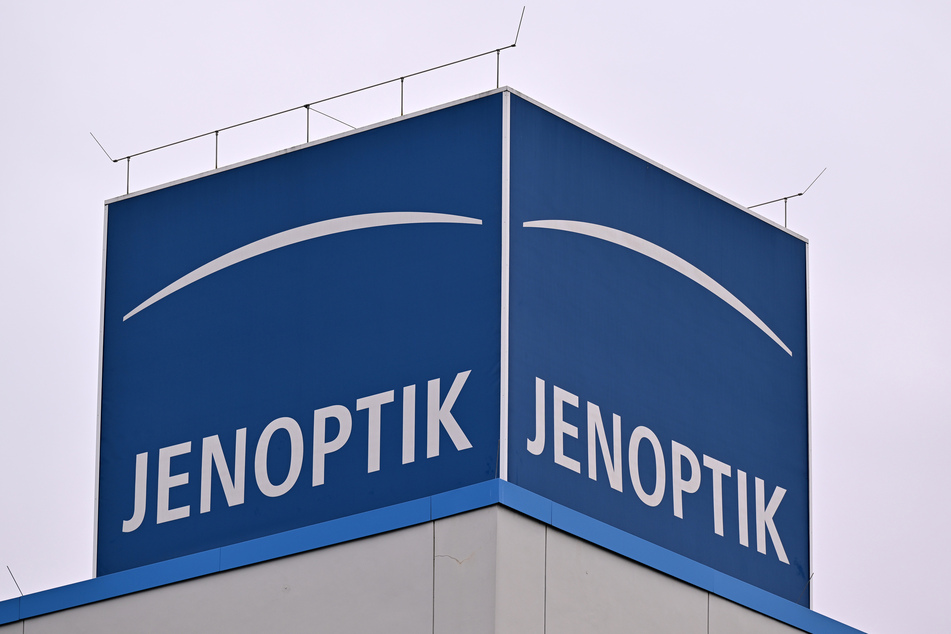 Der Technologiekonzern Jenoptik ist mit einem Gewinnsprung ins neue Jahr gestartet. (Archivbild)