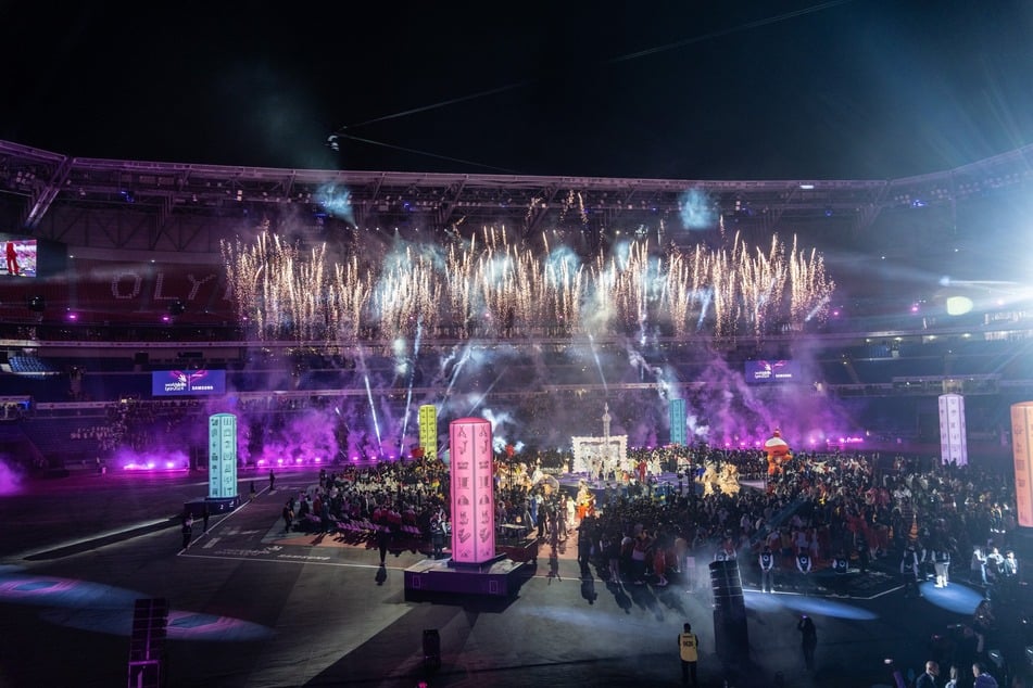 Mit einer großen Zeremonie wurden die WorldSkills 2024 am Sonntag im Fußballstadion von Olympique Lyon beendet.