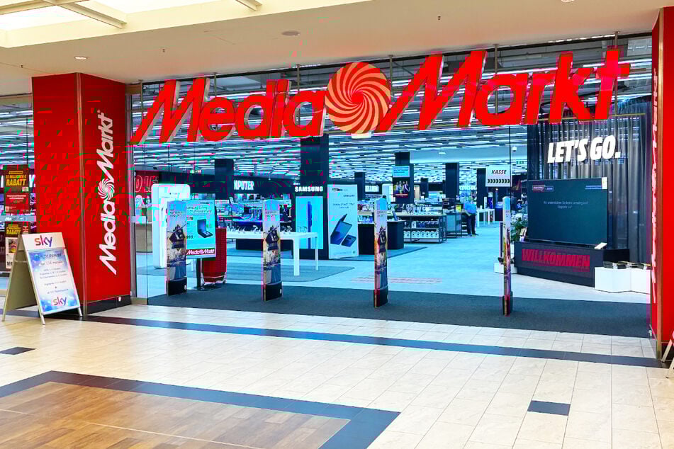 MediaMarkt im Elbepark Dresden auf der Peschelstraße 39.