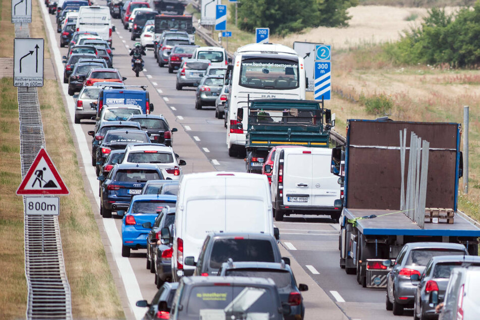 Aufgrund des Ferienendes in Berlin und Brandenburg warnt der ADAC vor einem der staureichsten Wochenenden der Saison. (Symbolfoto)