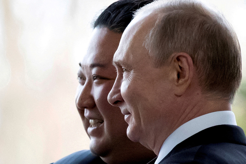 North Korean leader Kim Jong-un (l.) is set to meet Russian president Vladimir Putin for high-profile talks in Russia.