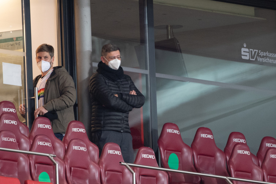 Zwischen Vorstandsboss Thomas Hitzlsperger (l., 38) und Präsident Claus Vogt (51) gibt es einige Meinungsverschiedenheiten.