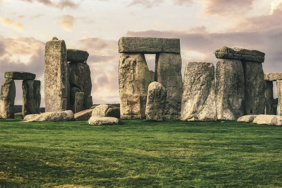 Stonehenge mystery deepens as altar stone is traced to Scotland!