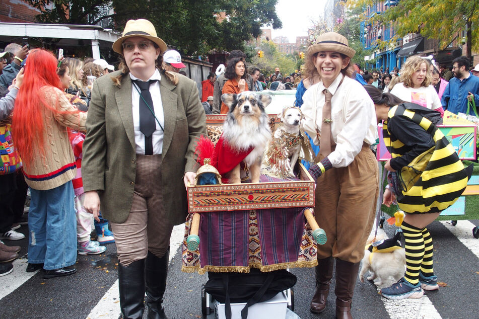 Teilnehmer aus nah und fern feierten ihre geliebten Hunde bei der "33. Tompkins Square Halloween Dog Parade".