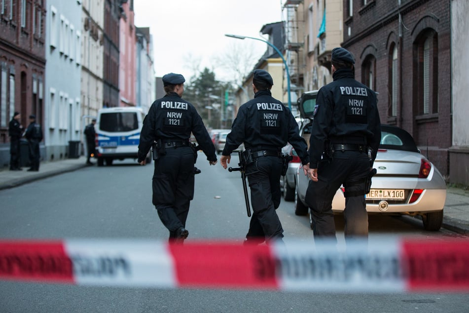 Die Mordkommission der Polizei Bochum hat die Villa bereits versiegelt und ermittelt auf Hochtouren. (Symbolbild)