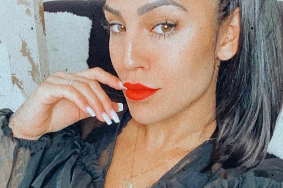 Elena Miras (28) hat offenbar derzeit privat mit einigen Sorgen zu kämpfen.