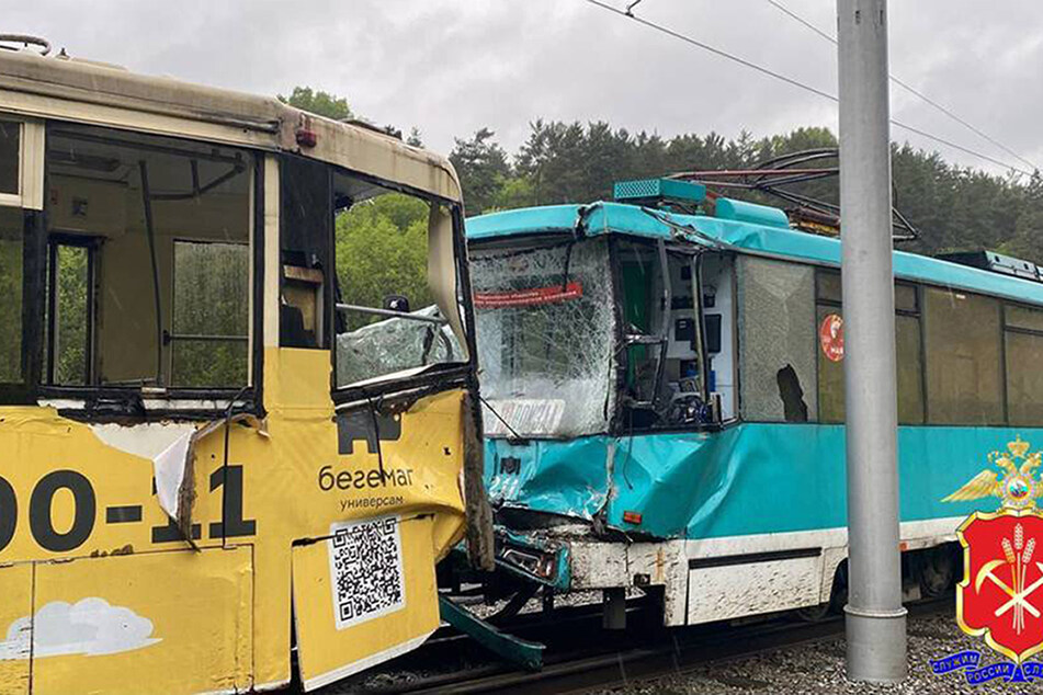 Die Horror-Fahrt endete erst, als die Straßenbahn gegen einen anderen Wagen prallte.