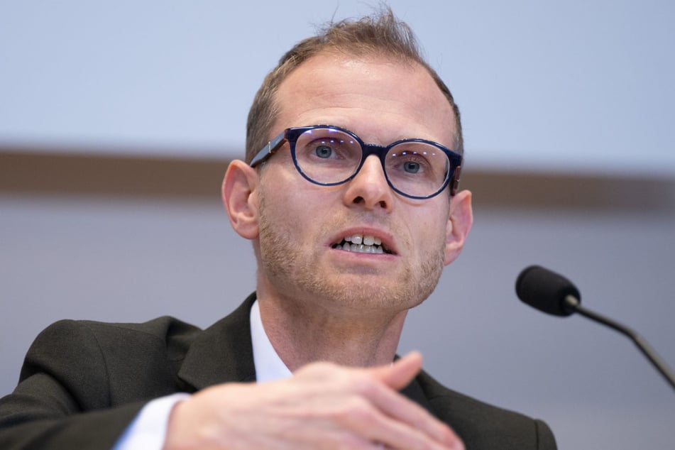 Der BSW-Fraktionsvorsitzende Ronny Kupke (49) sieht ein ernstes Gesundheitsrisiko.