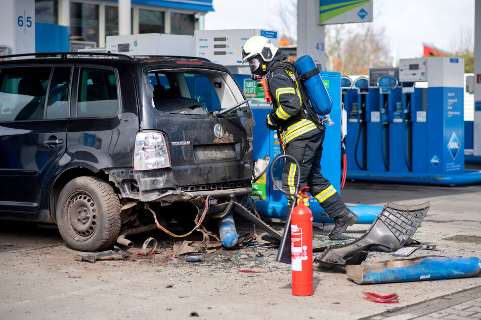 Im April erlitt ein Mann beim Betanken seines VW-Touran Erdgasautos Verbrennungen an den Beinen. (Archivbild)