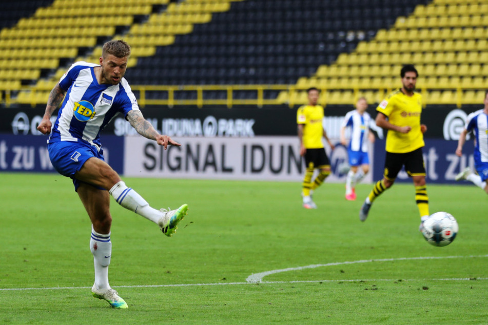 Der eingewechselte Alexander Esswein vergab diese Großchance für Hertha BSC. Er zielte in dieser Szene etwa einen Meter am langen Eck vorbei.