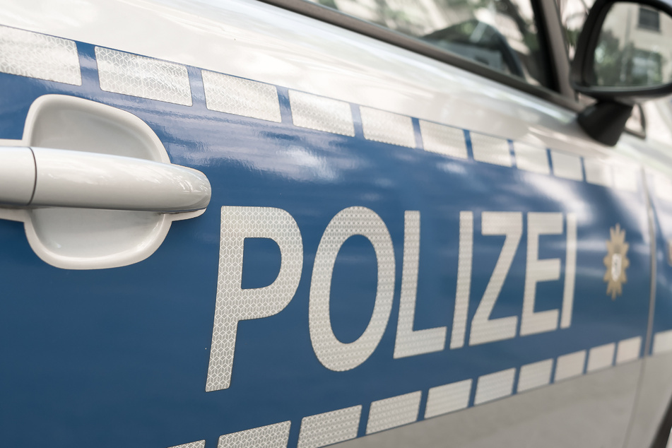 Polizei und Staatsanwaltschaft ermitteln nach einem mutmaßlich rechtsextremen Angriff im Stadtteil Lindenau. (Symbolbild)
