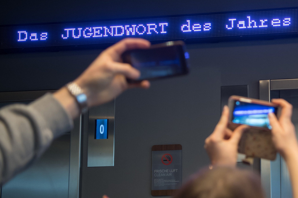 Im Oktober wird das diesjährige Jugendwort bekannt gegeben. (Archiv)