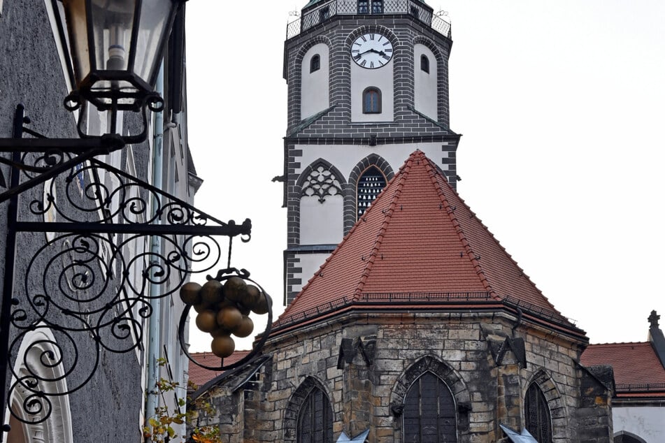 Die Kirche am Markt fand bereits im Jahr 1205 Erwähnung als Kapelle "Unserer lieben Frauen".