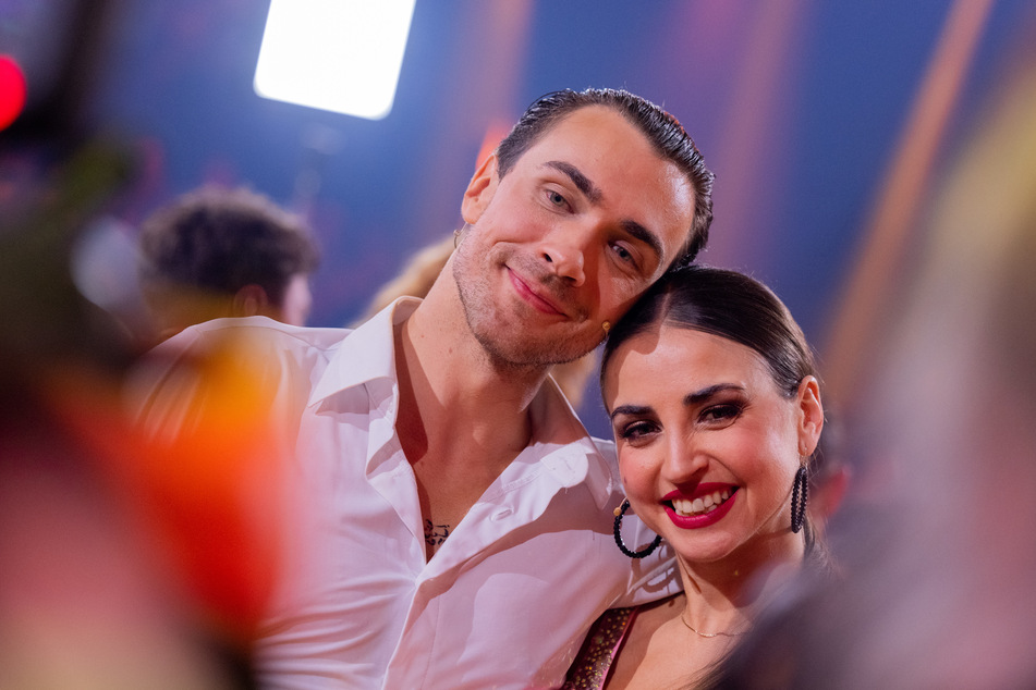 Ekaterina Leonova (36) und Timon Krause (29) sollen nicht nur bei "Let's Dance", sondern auch darüber hinaus ein Paar gewesen sein.