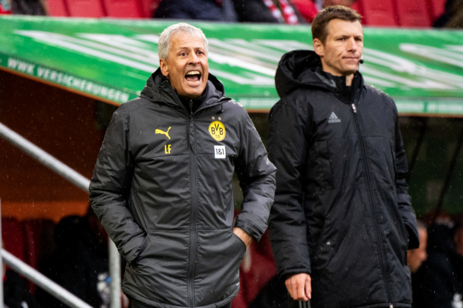 BVB-Coach Lucien Favre (62) muss seine Mannschaft nach der bitteren Niederlage vor dem Duell mit dem FC Bayern München wieder aufrichten.