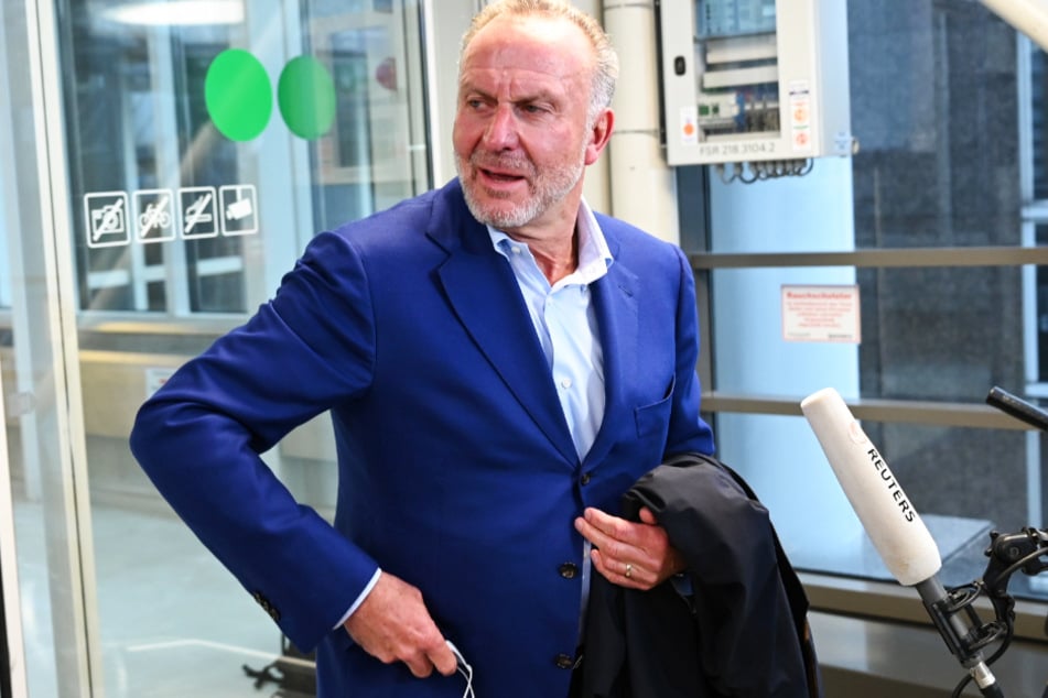 Karl-Heinz Rummenigge (65), Vorstandsvorsitzender der FC Bayern München AG, will keine neue Verteilung der TV-Gelder.