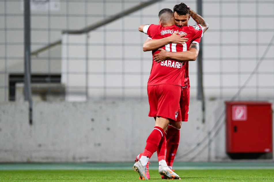 Gefährliches Türkgücü-Sturmduo: Sercan Sararer (31) und Petar Sliskovic (29). Letzterer kickte in der Saison 2012/13 mal kurz für Dynamo.
