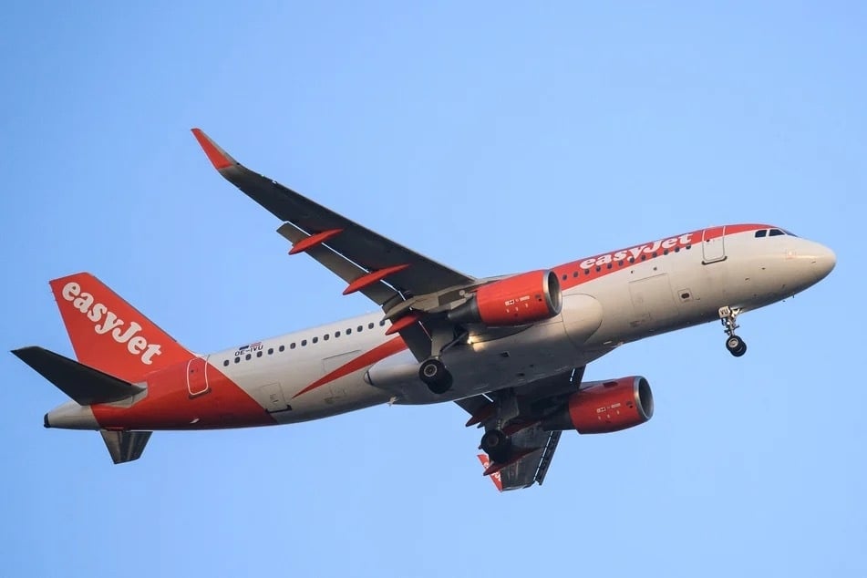 Auf einem EasyJet-Flug wurde eine ältere Frau tot aufgefunden. (Symbolfoto)