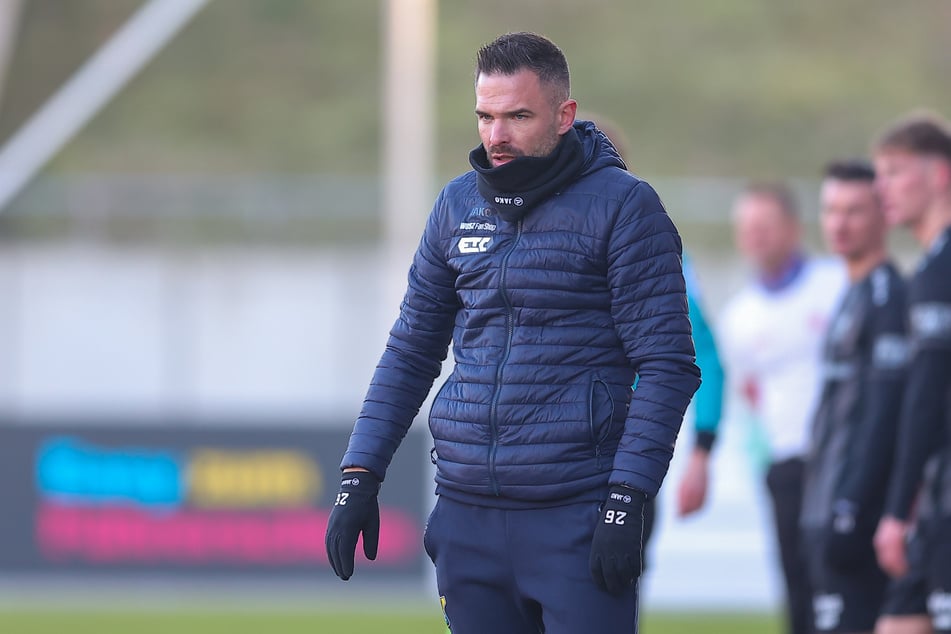 "Wir müssen an Problemen arbeiten", sagt CFC-Coach Benjamin Duda (37).