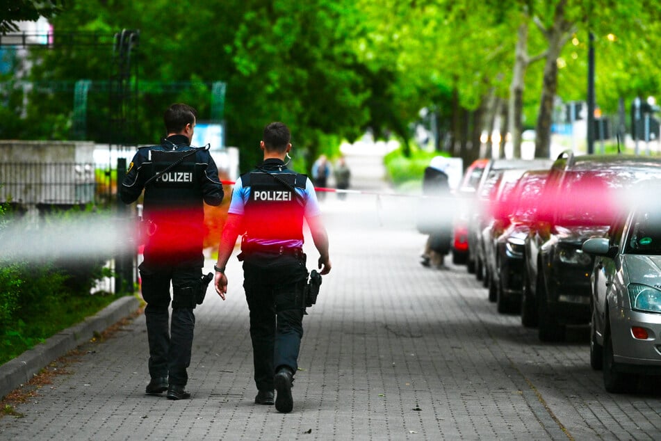 Die Polizei in Halle ermittelt nach dem Vorfall am Samstagabend. (Archivfoto)