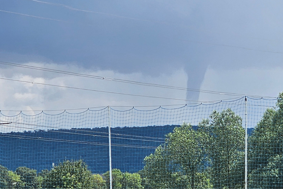 Tornado in Nordthüringen? Anwohner beobachtet Naturspektakel