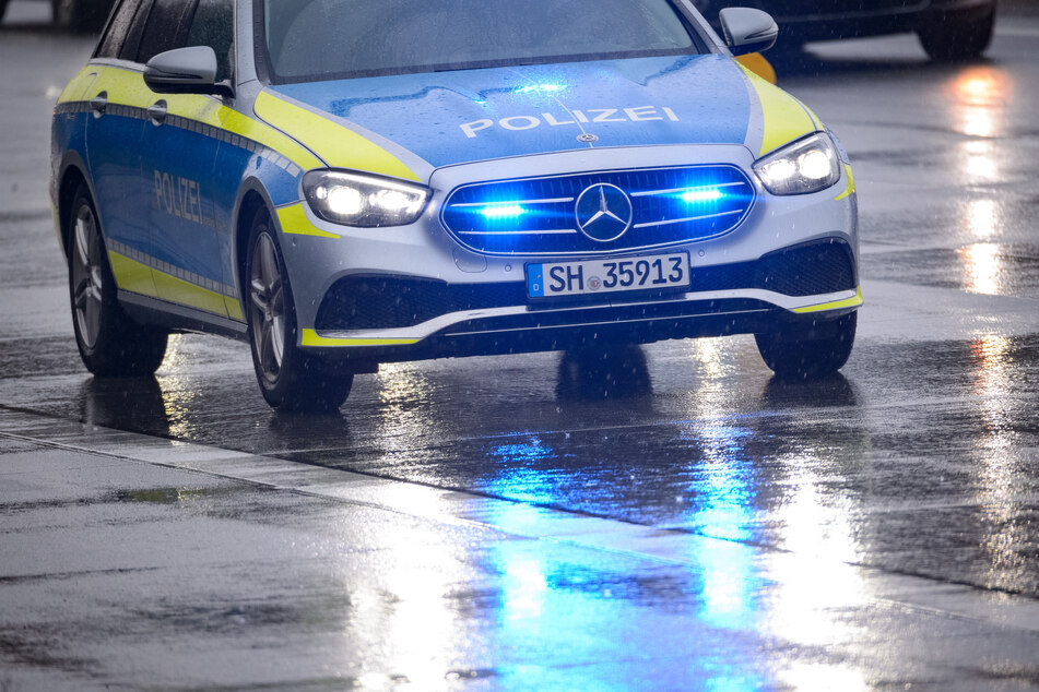 Die Autobahnpolizei erwischte einen betrunkenen Autofahrer nahe Leipzig. (Symbolbild)