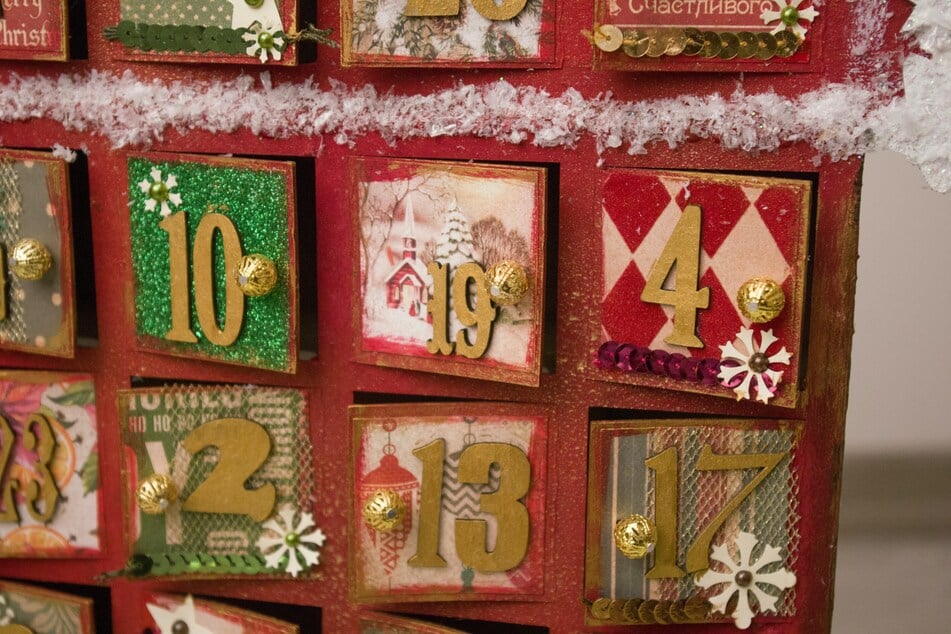 Adventskalender kennt sicher fast jeder. Lerne im Adventsquiz dazu oder beweise Dein Wissen.