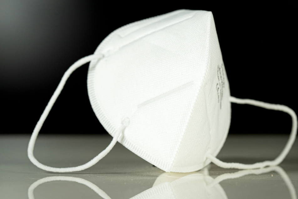 Wegen Schimmelpilz mussten viele Masken zurückgerufen werden. (Symbolbild)