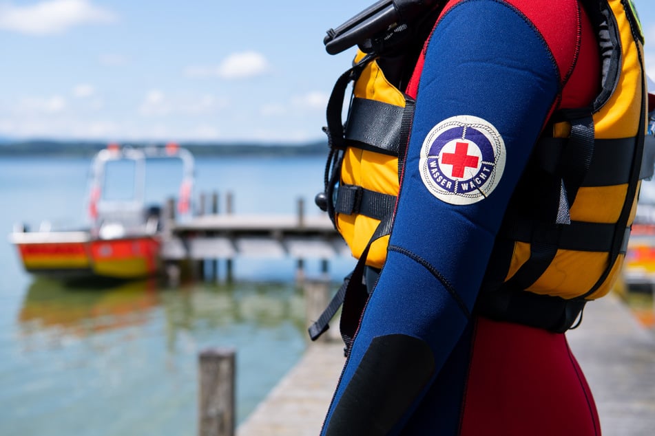 An Fronleichnam sind zwei Menschen in Bayern bei badeunfällen verstorben. (Symbolfoto)