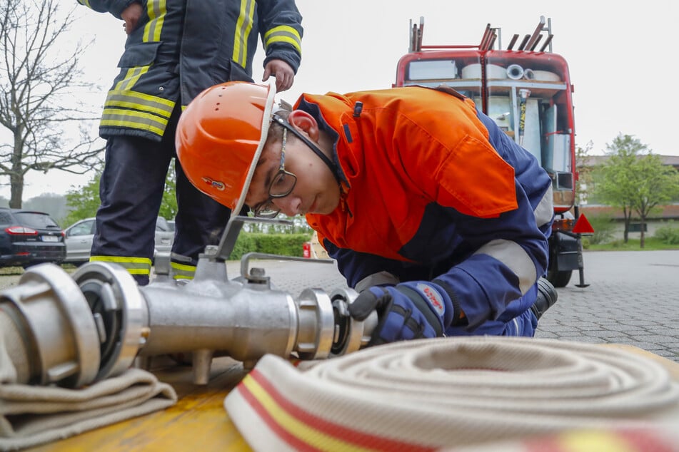 Über Nachwuchs brauchen sich die Jugend-Feuerwehren in Sachsen nicht zu beklagen. Nicht ganz so rosig sieht es im Erwachsenenbereich aus.