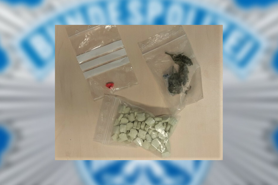 Einige der Drogen, die bei den Beschuldigten sichergestellt wurden. Die Amphetamine können aus ermittlungstaktischen Gründen nicht gezeigt werden.