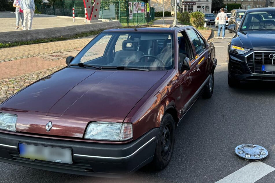 Ein Audi krachte an der Kappeler Drehe in einen Renault-Oldtimer (Jahrgang 1989).