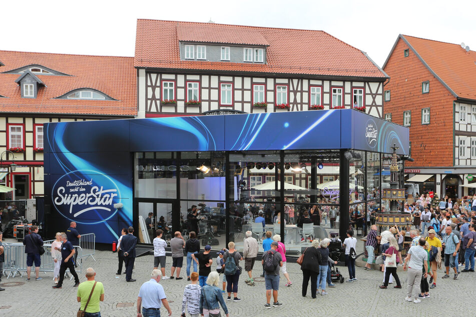 Auf dem Marktplatz von Wernigerode gingen am Donnerstag die DSDS-Castings los.