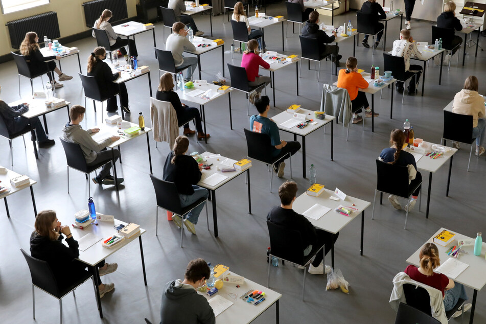 Abi-Panne in Thüringen: Schüler bekommen alte Prüfungsaufgabe gestellt