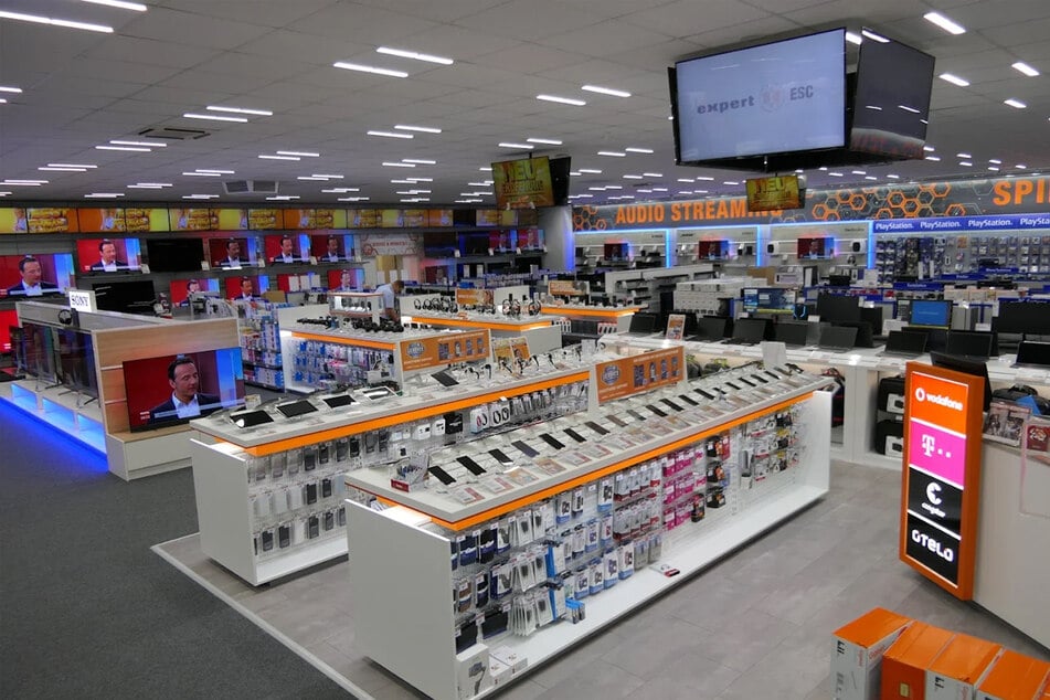 Bei Expert gibt's Smartphones, Notebooks und mehr gerade mega günstig