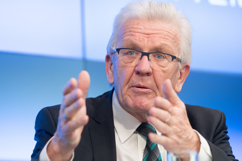 Ministerpräsident Winfried Kretschmann (72, Grüne) sorgt sich vor Corona-Mutationen.