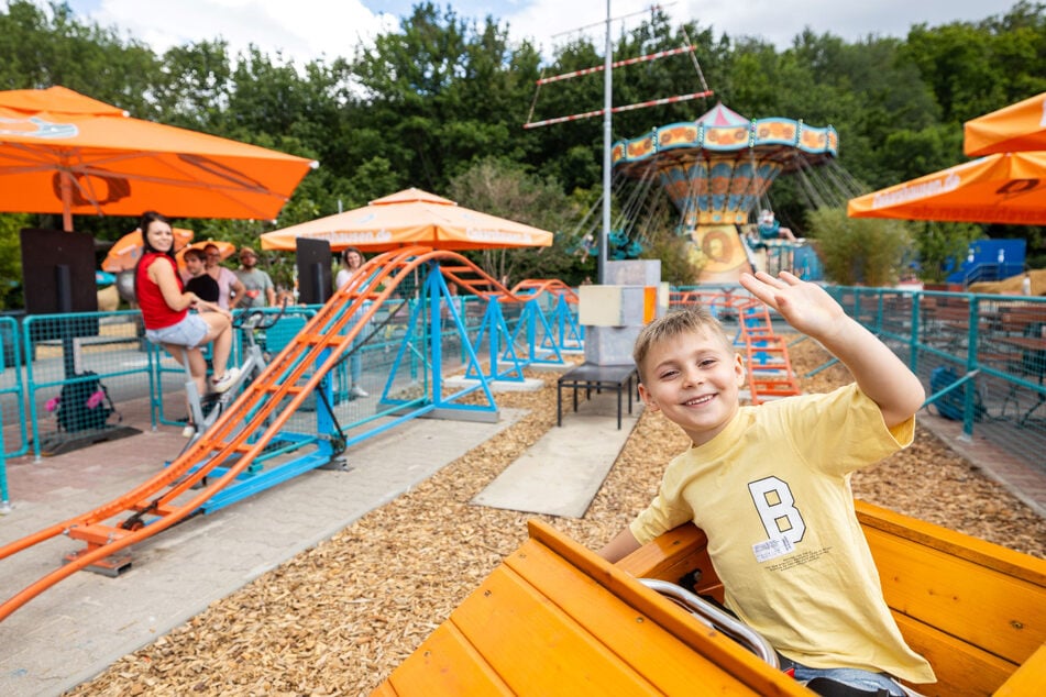 Der Freizeitpark Oskarshausen in Freital bleibt am Wochenende aufgrund hoher Temperaturen geschlossen.