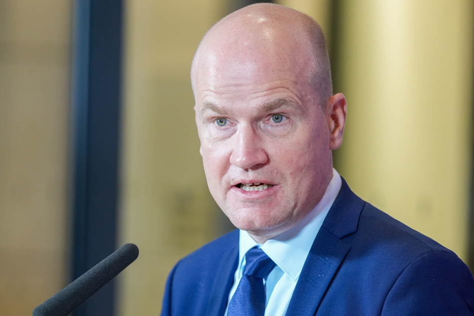 Unionsfraktionschef Ralph Brinkhaus (53, CDU).
