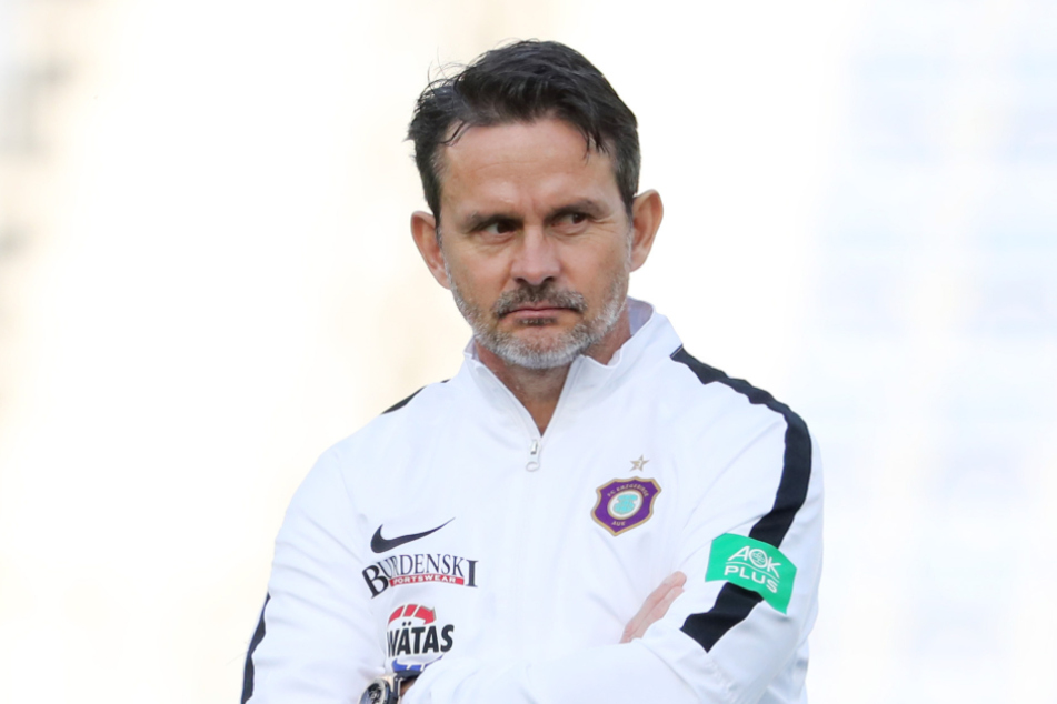 Aue-Coach Dirk Schuster.