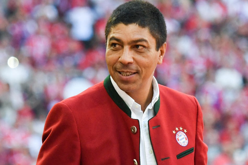 Ex-Bayern-Stürmer Giovane Elber (52) sieht am Sonntag ein hartes Stück Arbeit für seinen früheren Verein vor sich. (Archiv)