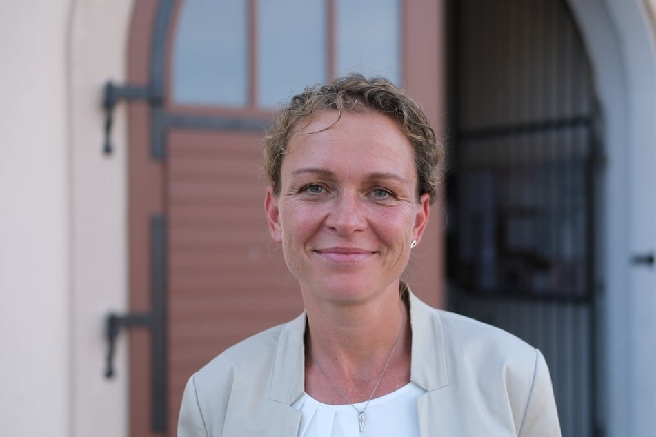 Die Chefin der edlen "Männer-WG" in Moritzburg ist Kati Schöpke (45), Landstallmeisterin und Leiterin des Landgestüts.