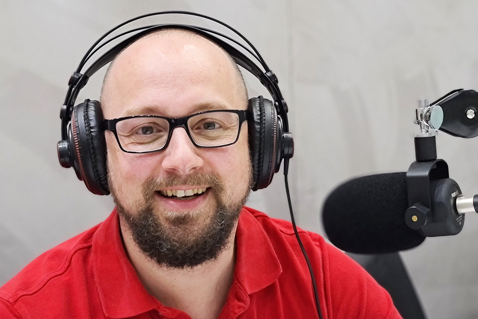 Pillen-Tipps am Telefon: Medikamenten-Experte Tobias Kühne-Döge (39).